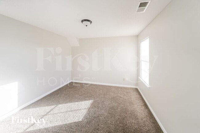 Building Photo - 10265 Macon Rd