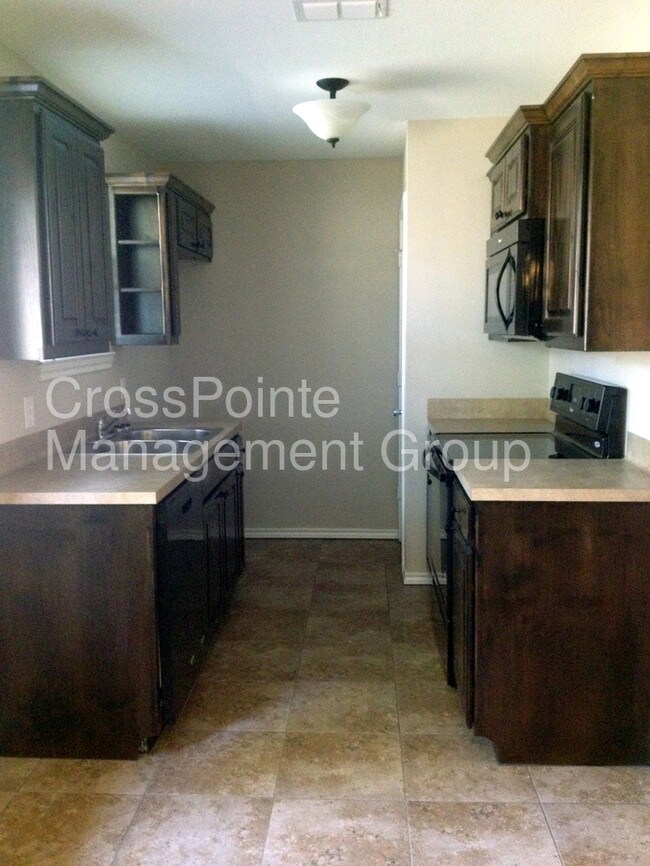 Building Photo - 17116 Sentinel Ln