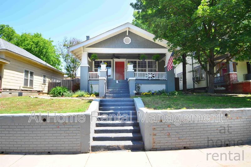 Foto principal - 1437 S Elwood Ave