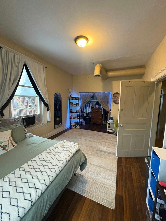 Foto del edificio - 509 Monroe Ave