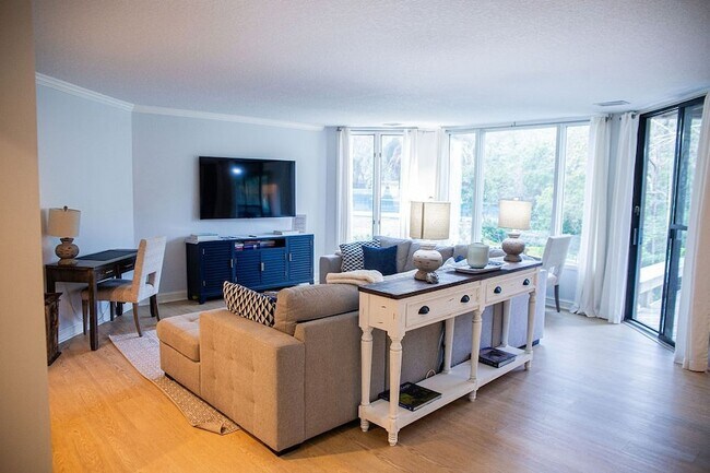 Foto del edificio - 2322 Boxwood Ln