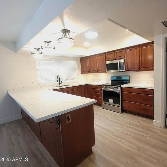 Building Photo - 3137 W Wescott Dr