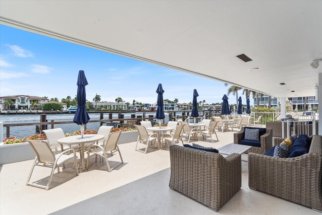 Building Photo - 3300 S Ocean Blvd