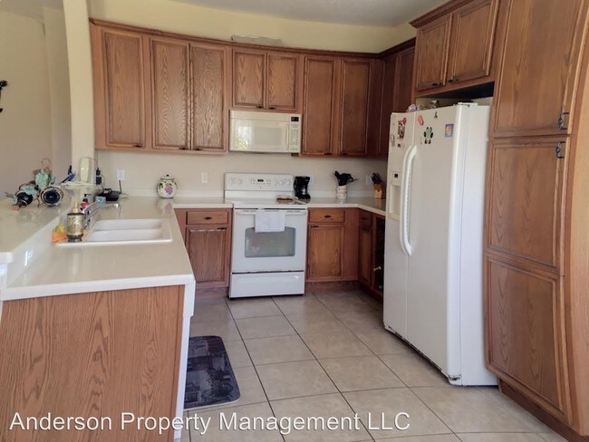 Building Photo - 2254 Stone Lake Ct