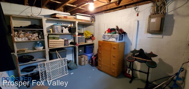 Foto del edificio - 2 br, 1 bath House - 733 W. Wisconsin Avenue