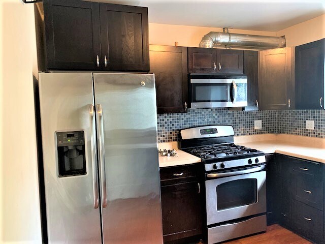 Foto del edificio - 387 Windermere Blvd