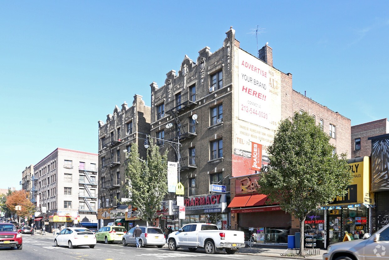 Building Photo - 569-573 W 207th St