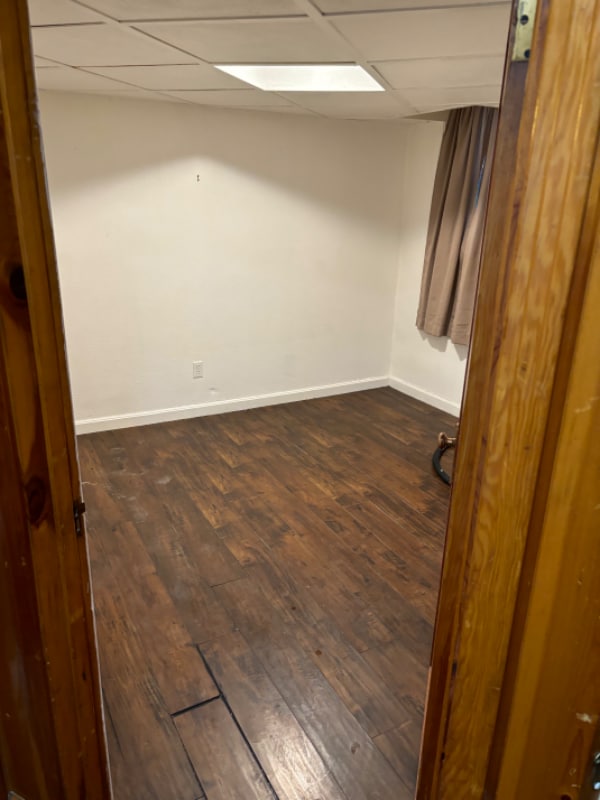 Building Photo - 824 5th Ave N