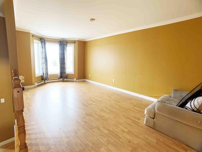 Building Photo - 47 Branscombe St