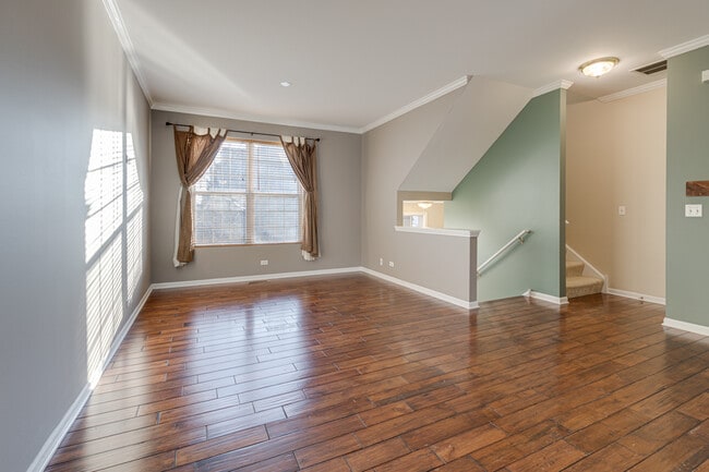 1st Floor open area - 82 Thomas Ct