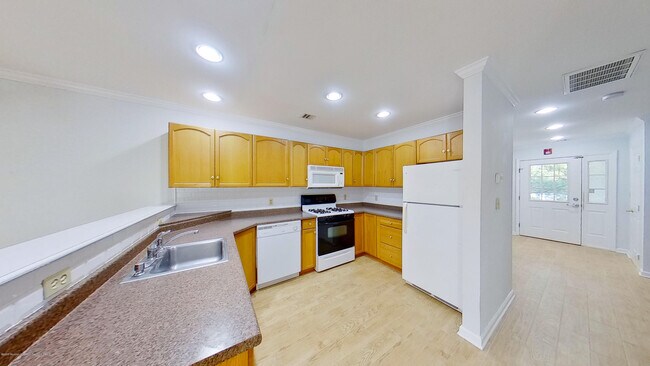 Foto del edificio - 2425 Bridge Ave