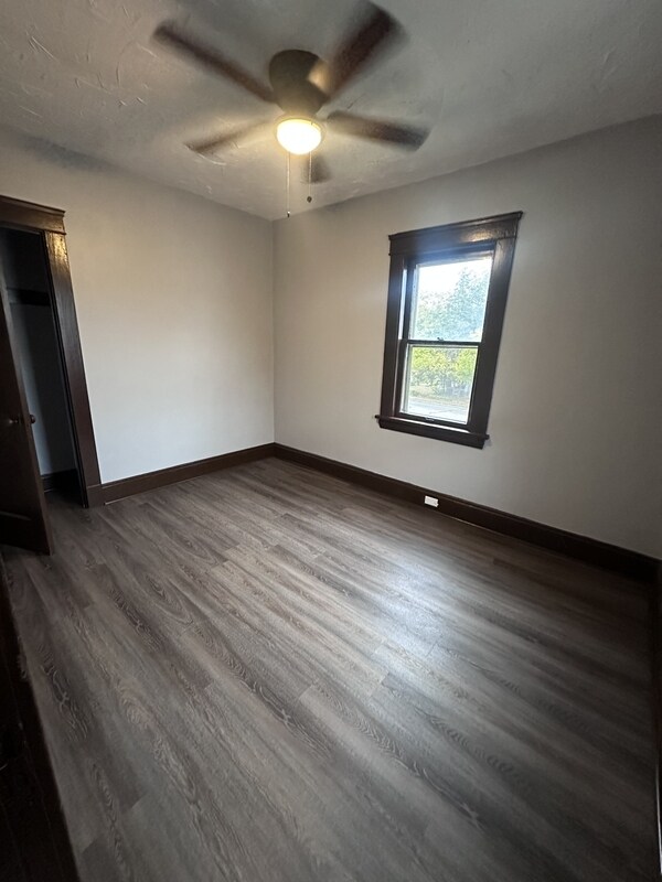 1557 Cohassett Ave Lakewood, OH 44107 – photo 5