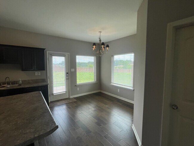 Building Photo - BRAND NEW 4 BEDROOM HOME IN BETHEL PARK!!