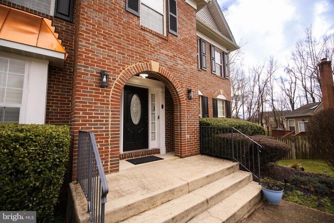 Building Photo - 6110 Omar Ct