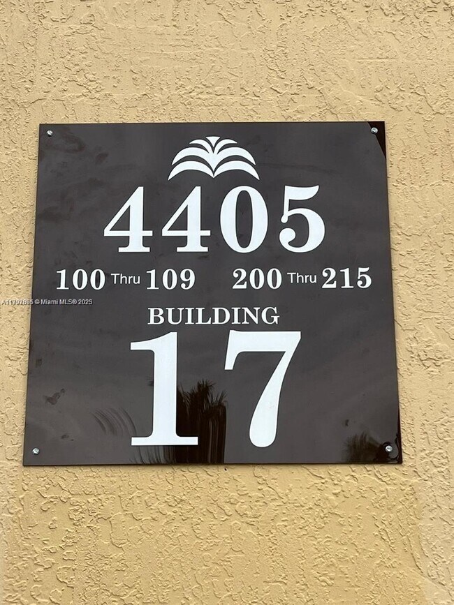 Foto del edificio - 4405 SW 160th Ave