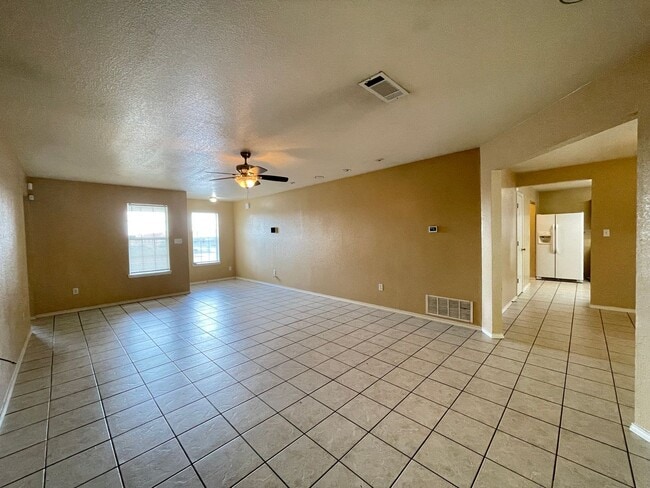 Foto del edificio - 2507 Westwood Dr