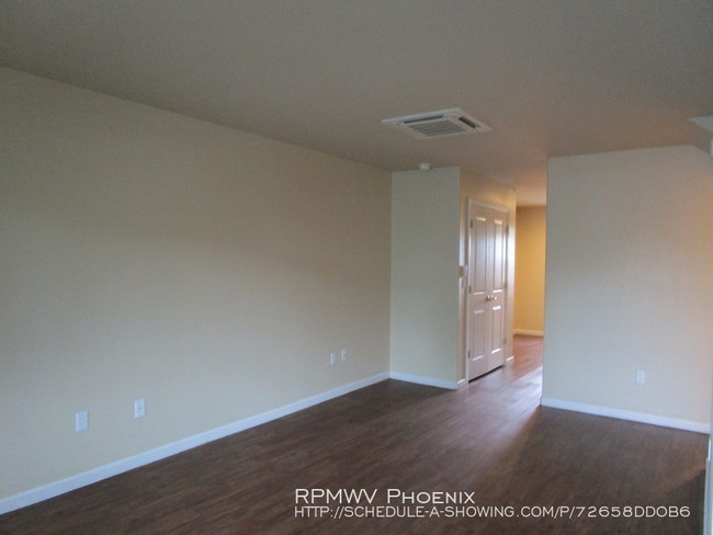 Foto del edificio - 17402 N 19th Ave