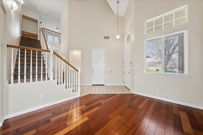 Foto del edificio - 9615 Harvest View Way