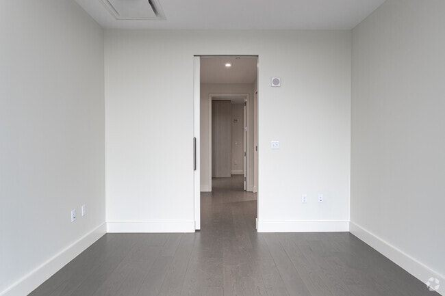 1BR, 1 BA - 986 SF - The Heights at Haverhill