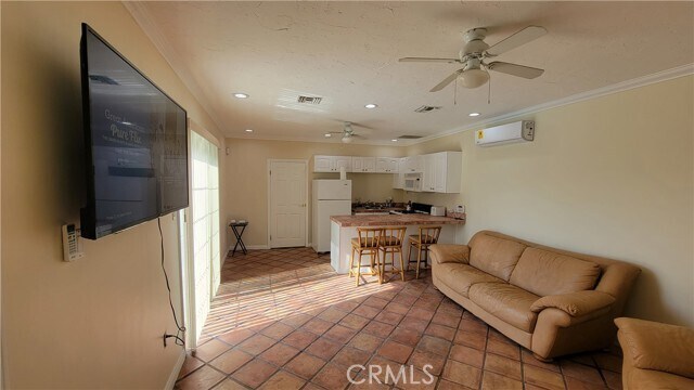 Foto del edificio - 4910 Brewster Dr