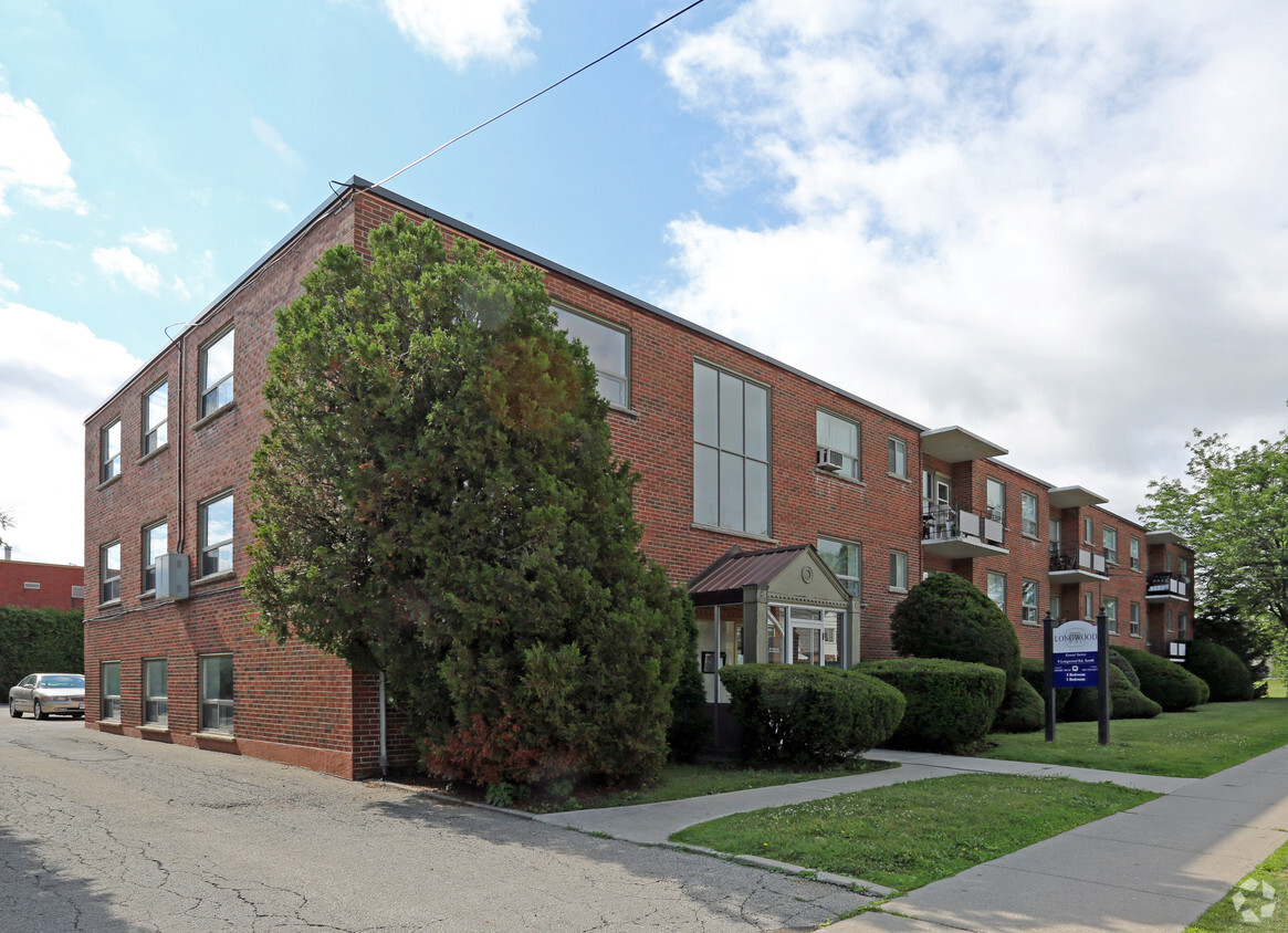 Longwood Apartments Apartments - 9 Longwood Rd S Hamilton, ON ...