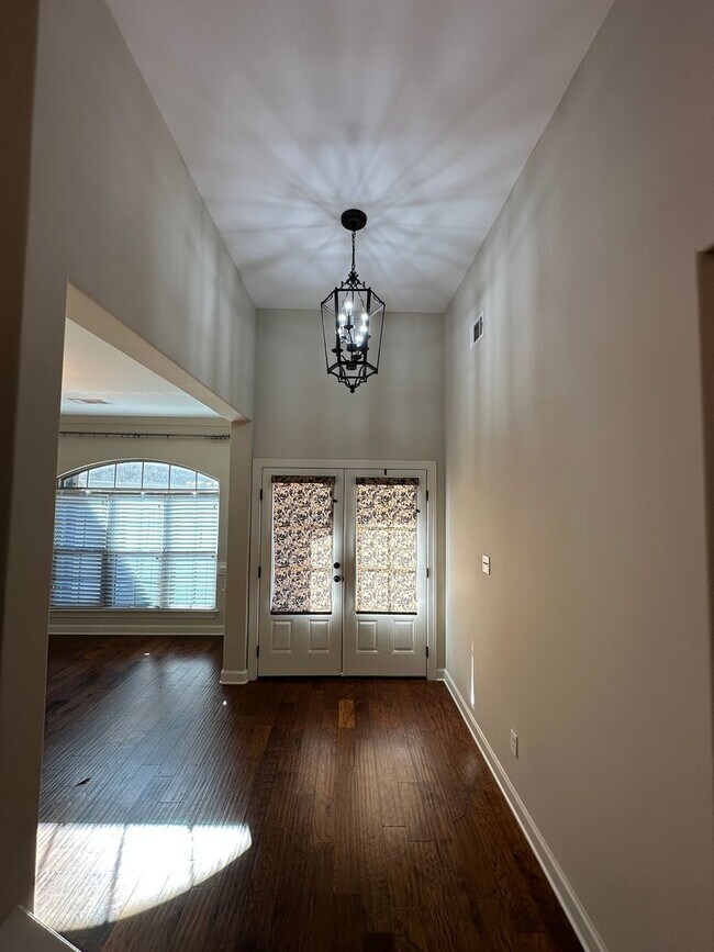 Foto del edificio - 4 BR/3 BA in exclusive Montrose Subdivision in Olive Branch!