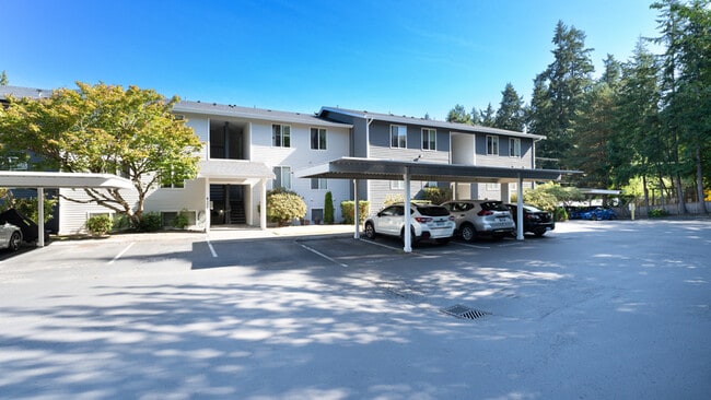 Building Photo - 4177 W Lake Sammamish Pkwy SE