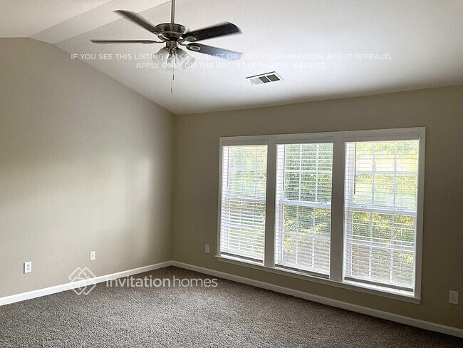 Foto del edificio - 3945 Elder Field Ln