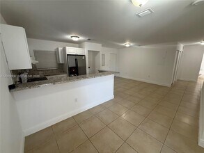 Building Photo - 1565 NW 47th St