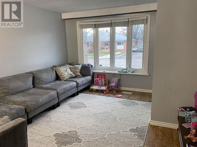 Building Photo - 145 Tulloch Dr