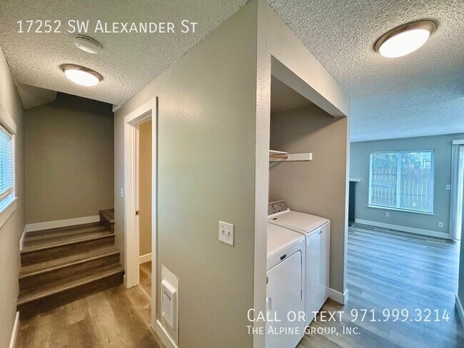 Foto del edificio - 17252 SW Alexander St