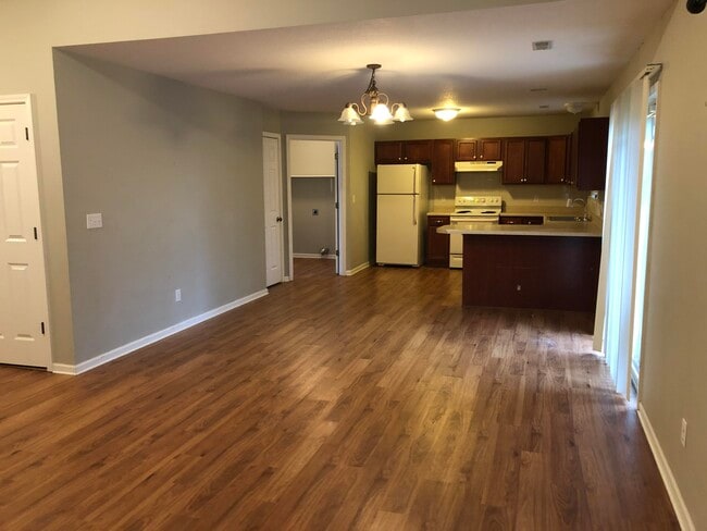 Building Photo - 5102 Sandstone Dr