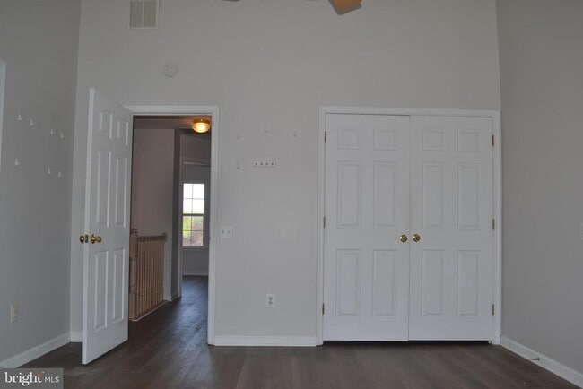 Building Photo - 7104 Collinsworth Pl
