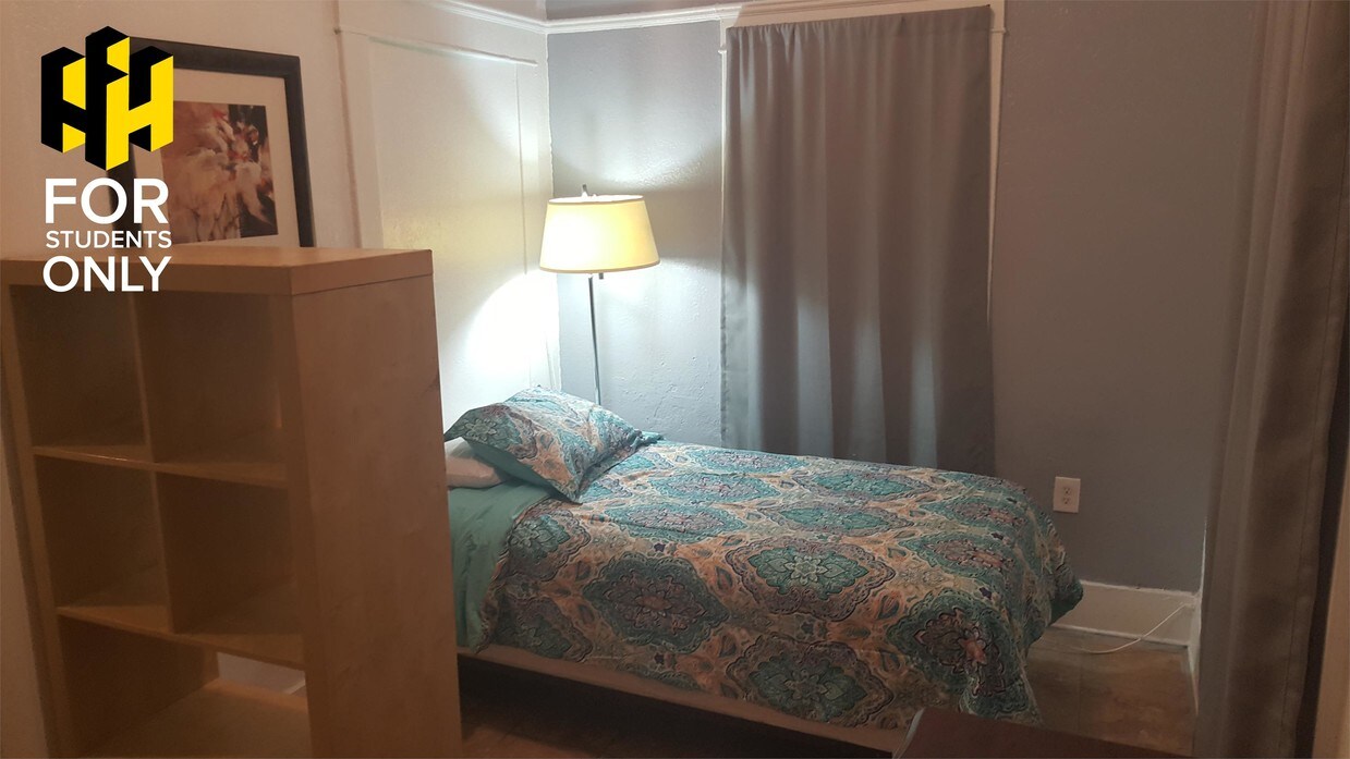 Foto principal - 428 NE 38th St