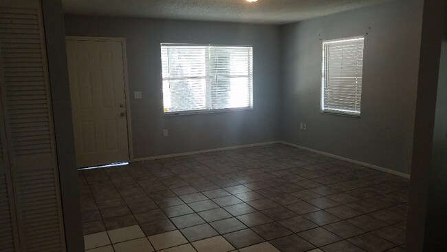Foto del edificio - 2924 13th St Ct W