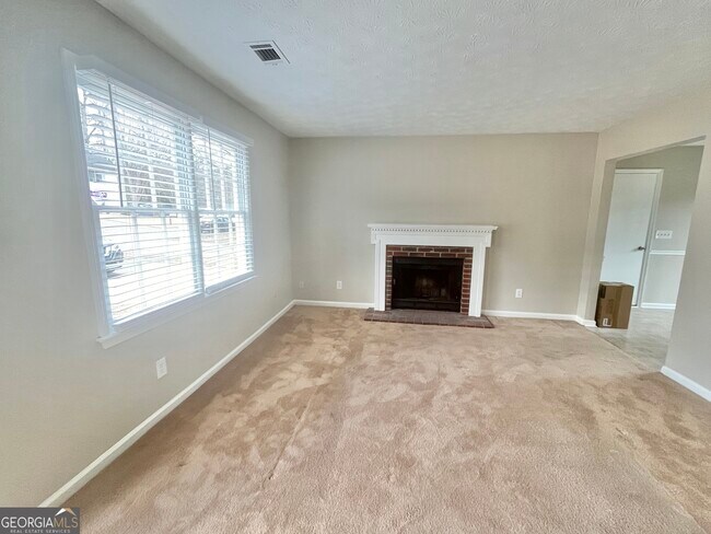 Foto del edificio - 4550 Broadwater Trail