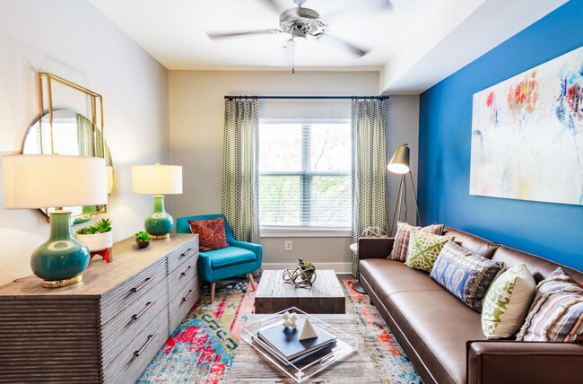 Foto del edificio - 571 Broadview Pl NE