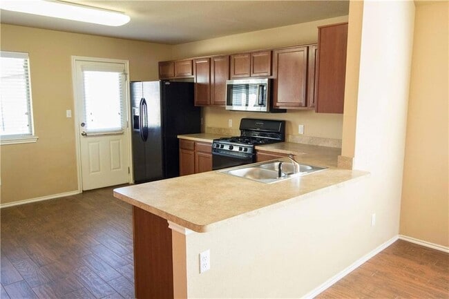 Foto del edificio - 4405 Belfield Ln
