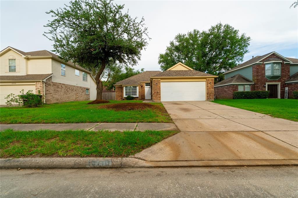 Primary Photo - 13710 Sablegarden Ln