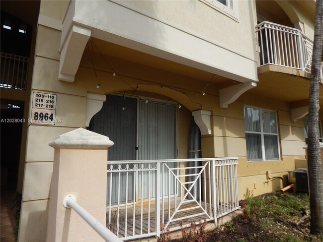 Building Photo - 8964 W Flagler St