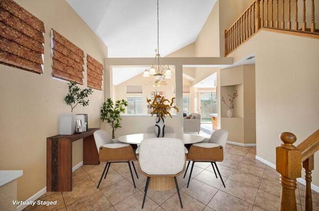 Building Photo - 516 Carrigane Way