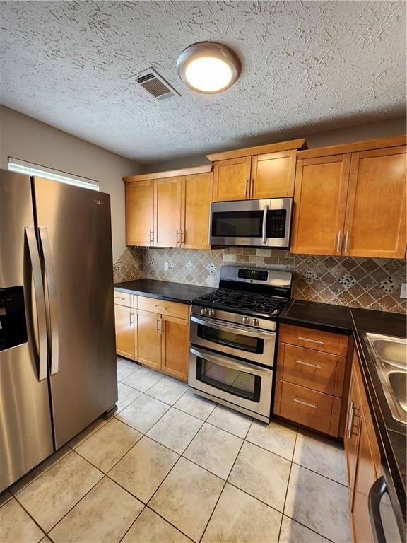 Building Photo - 1565 Springleaf Ct SE