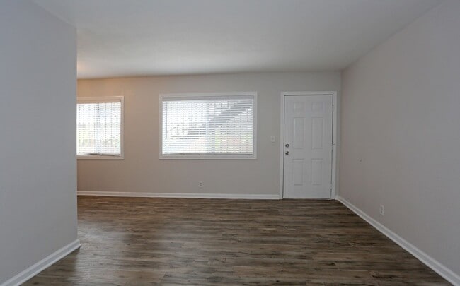 Foto del edificio - 10227 S 10th Ave