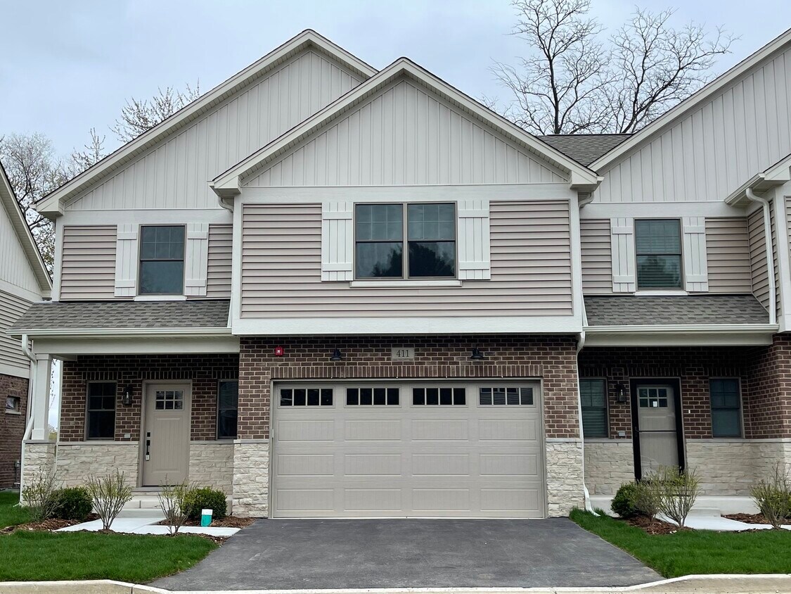 Foto principal - 411 W Pierce Rd
