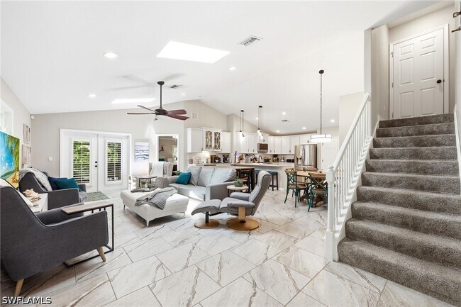Foto del edificio - 6104 Waterway Bay Dr