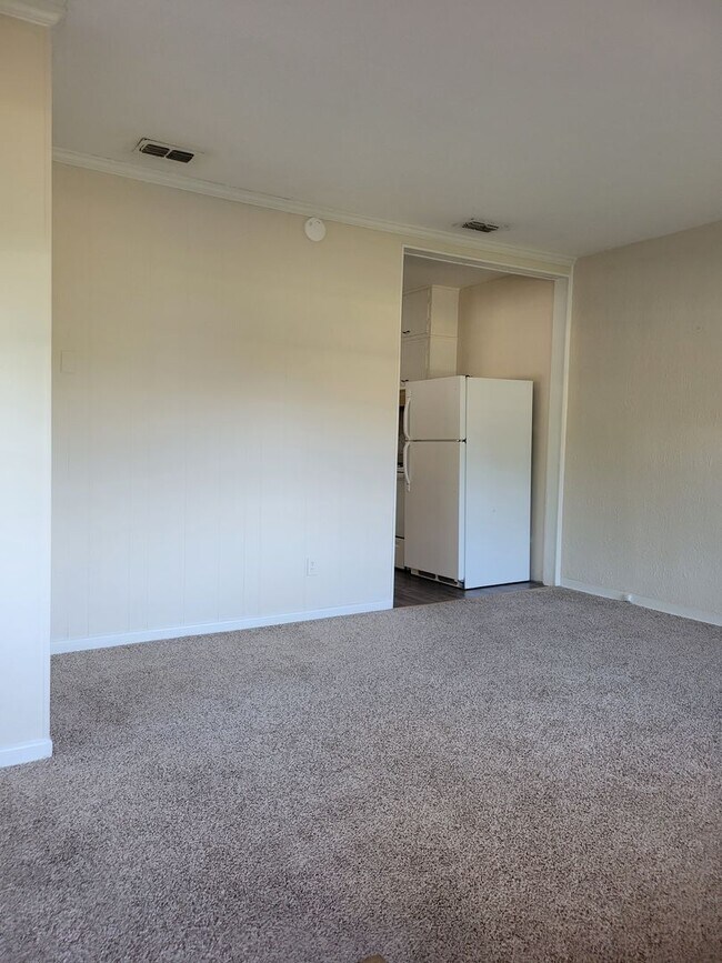 Foto del edificio - 493 Lake Howard Dr SW