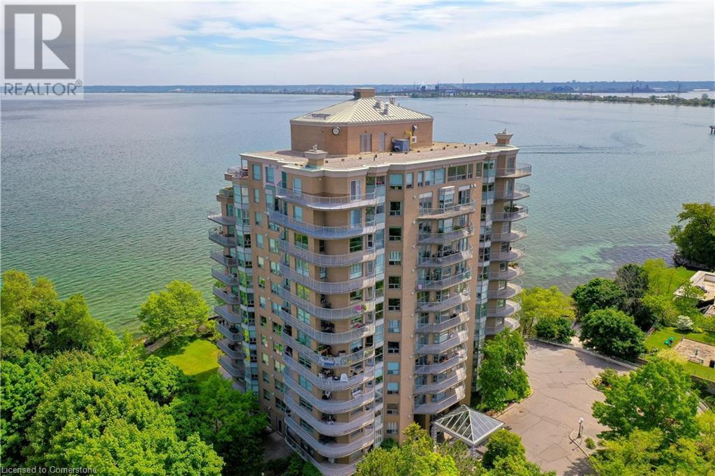 Photo principale - 2190 Lakeshore Rd.