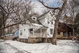 Building Photo - 703 Egleston Ave