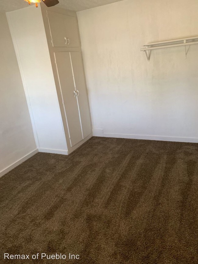 Foto del edificio - 2 br, 1 bath House - 540 MOFFAT AVE