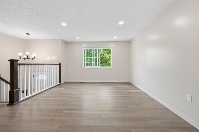 Foto del edificio - 5175 Threshing Ct